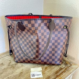 Preowned Neverfull MM Louis Vuitton tote
